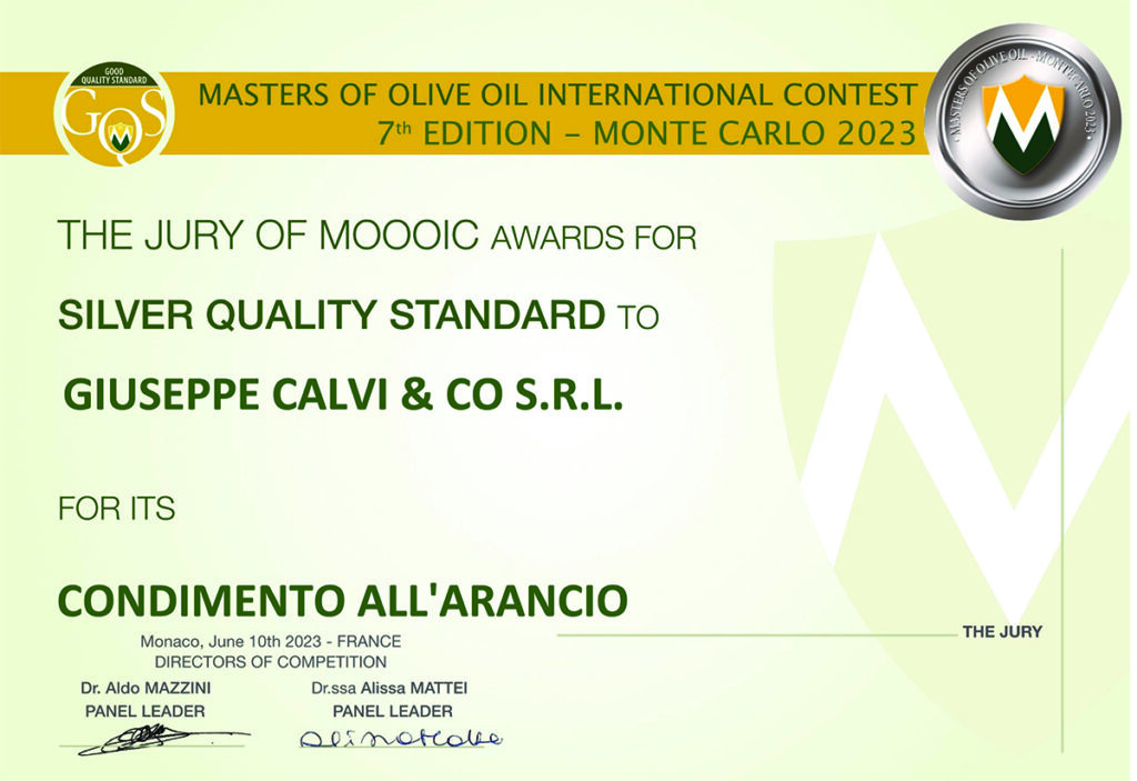 Premio olio extravergine aromatizzato alla arancia Calvi